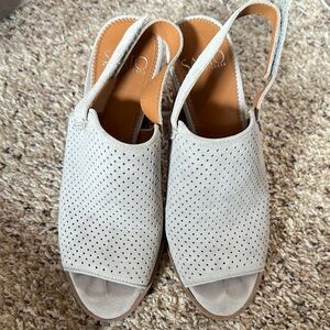 Franco Sarto Analise2 Women's Sandal- Grey Suede- Size 7.5M
